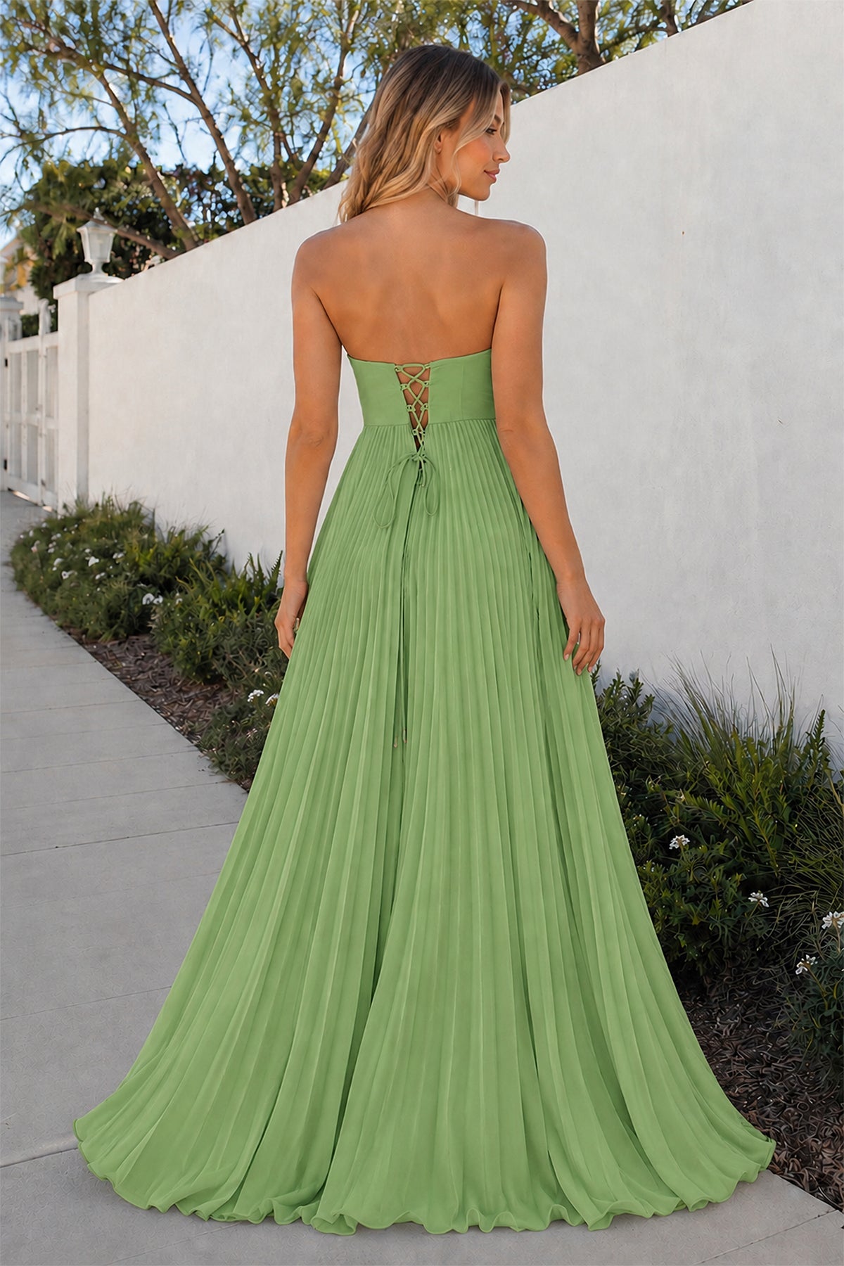 A Line Light Pink Sweetheart Chiffon Long Prom Dress