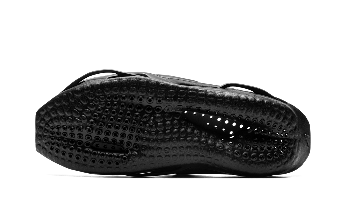 MMW 005 Slide Triple Black DH1258 002