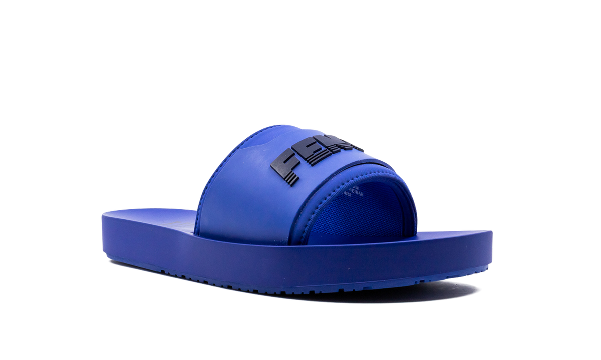 SURF SLIDE WMNS Fenty By Rihanna 367747 03